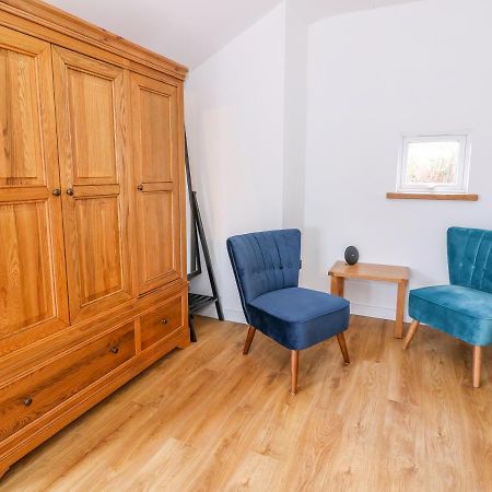 Crooked Hill Cottage Ammanford Bagian luar foto