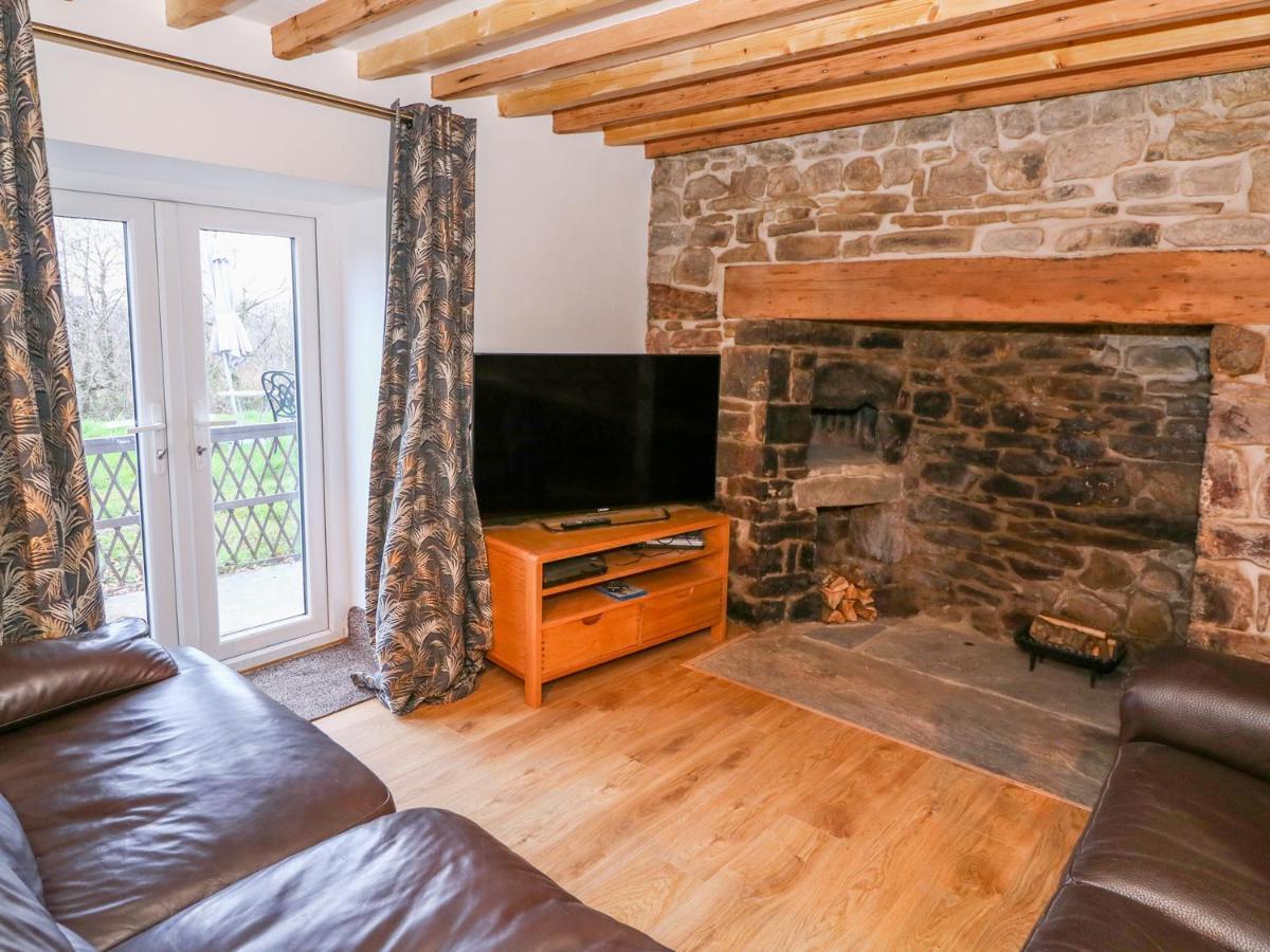 Crooked Hill Cottage Ammanford Bagian luar foto