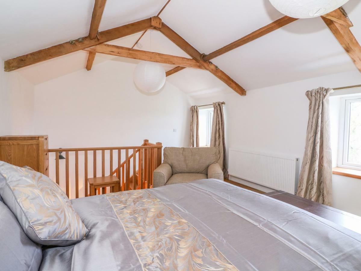 Crooked Hill Cottage Ammanford Bagian luar foto